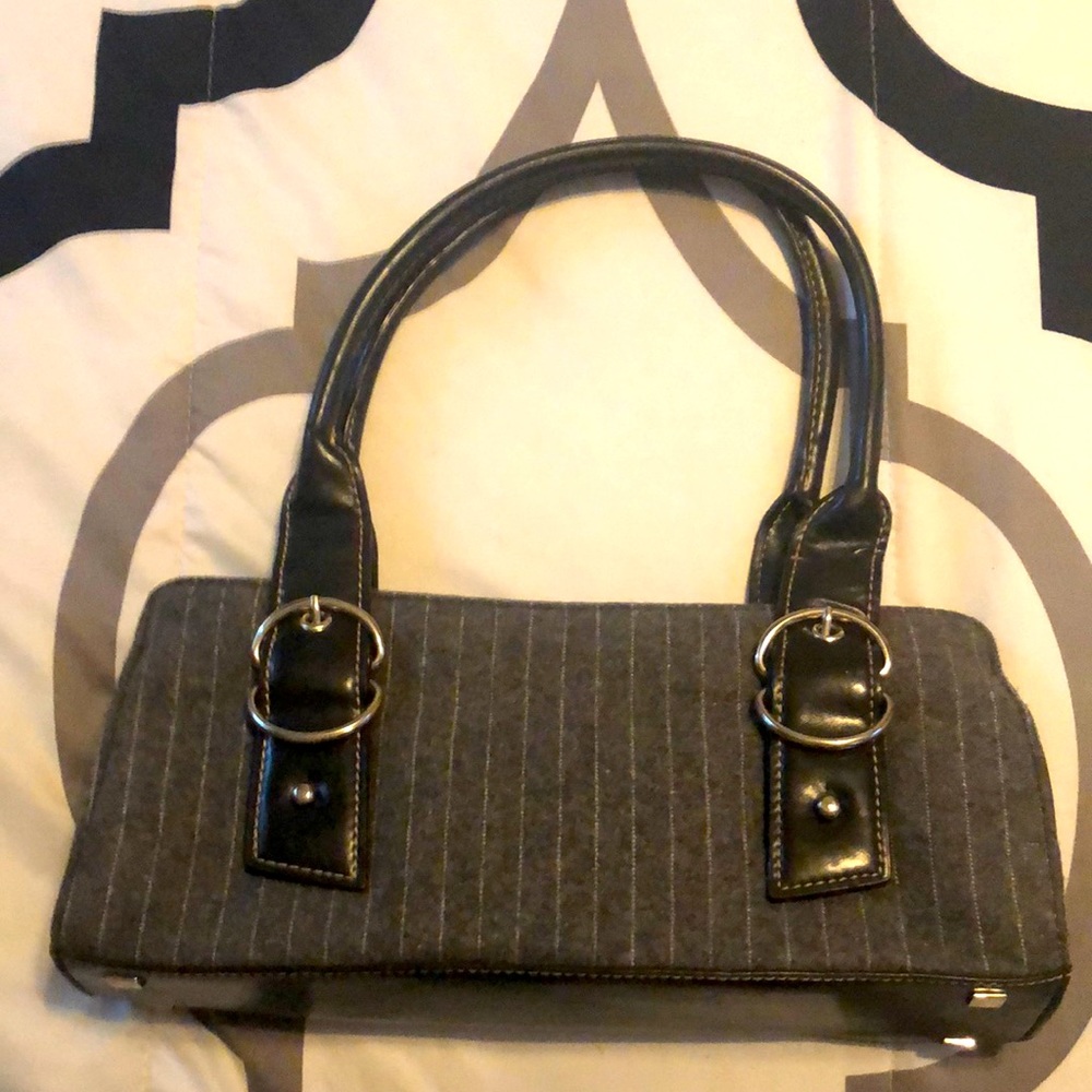 Black and gray purse